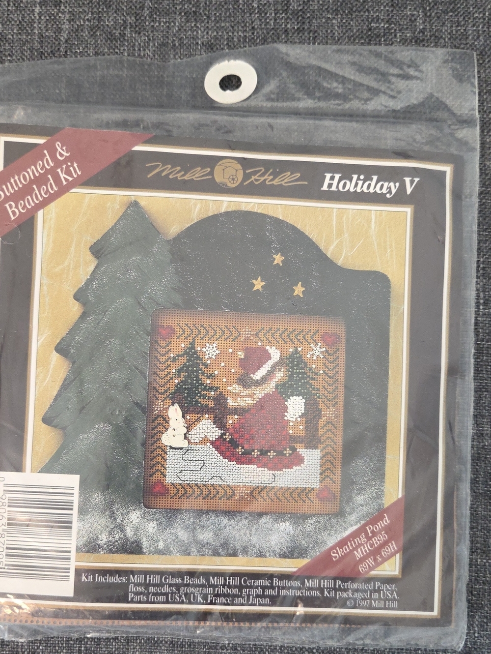Mill Hill "Skating Pond" Buttoned And Beaded Kit
